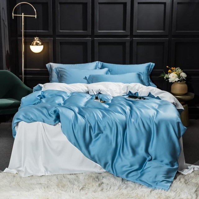 Set di biancheria da letto in seta blu chiaro
