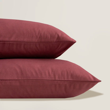 Red Wine Pillowcases Set