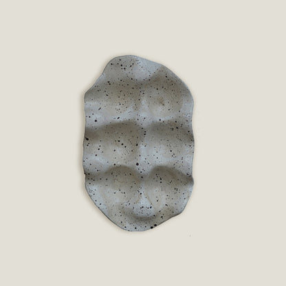 Stone Wave Egg Holder