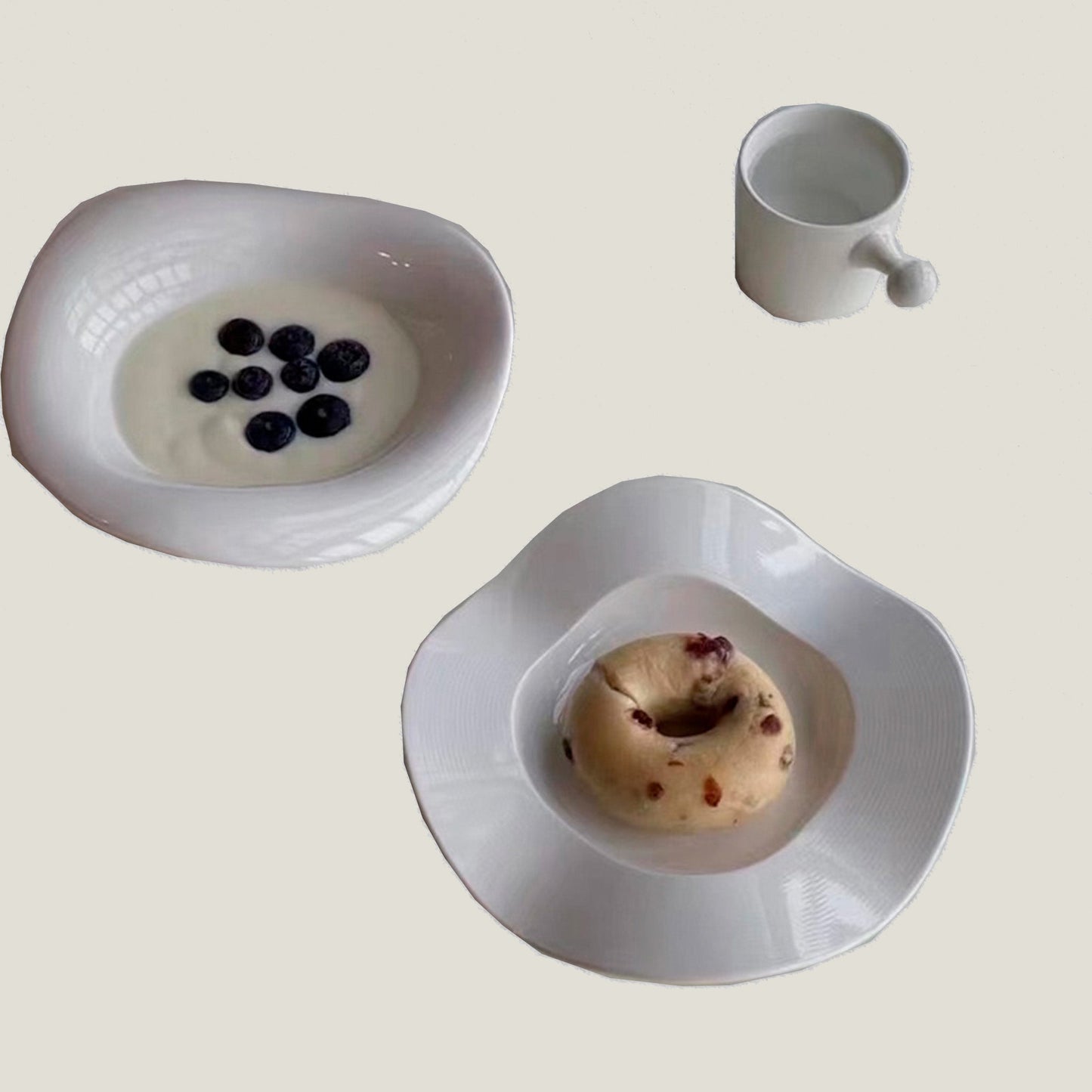 Cream Wave Dinner Plates