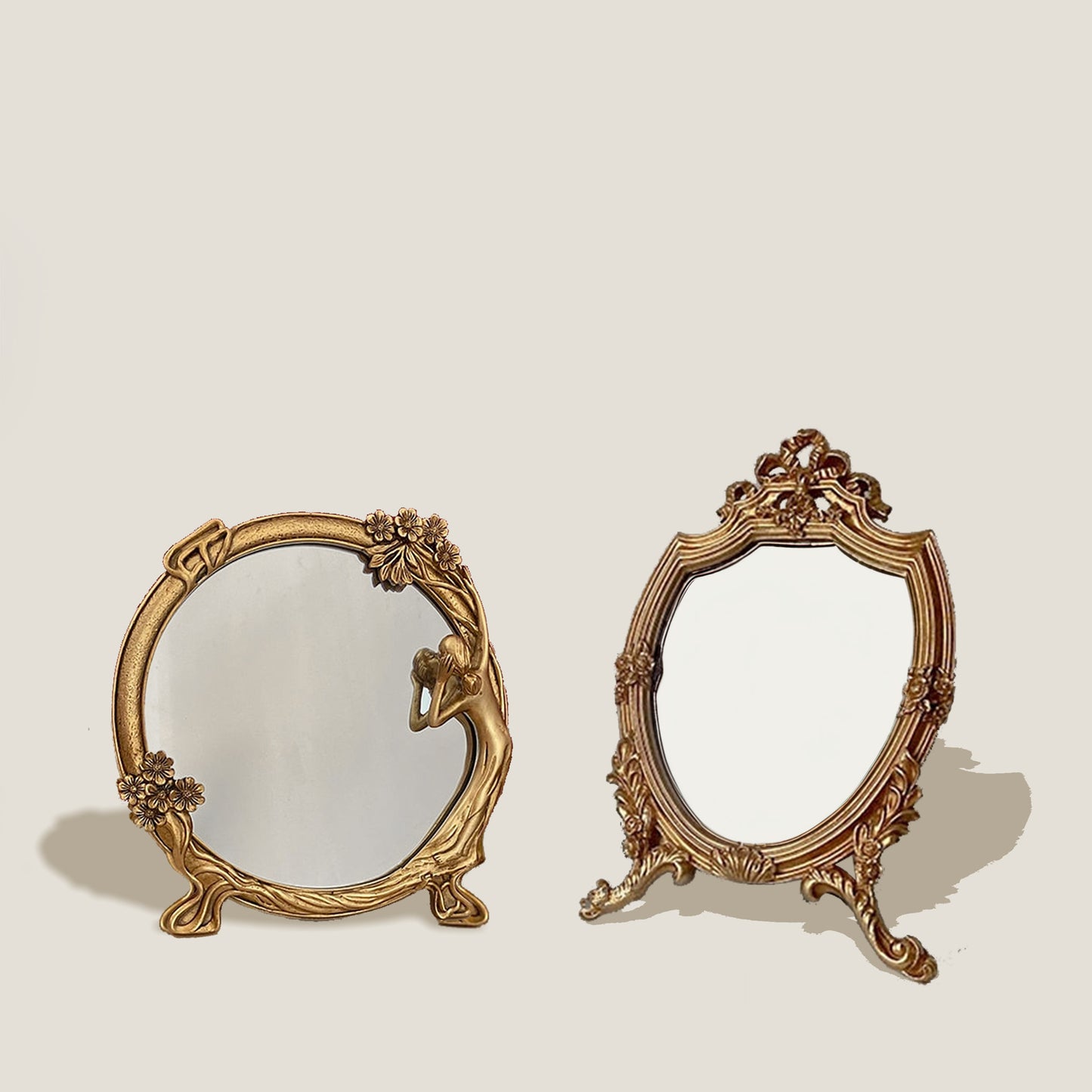 مرآة طاولة بيضاوية ذهبية