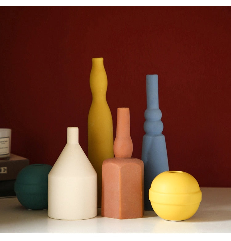 Red O Ceramic Vase