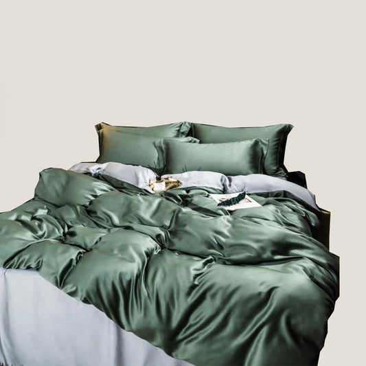 Зелен копринен спален комплект