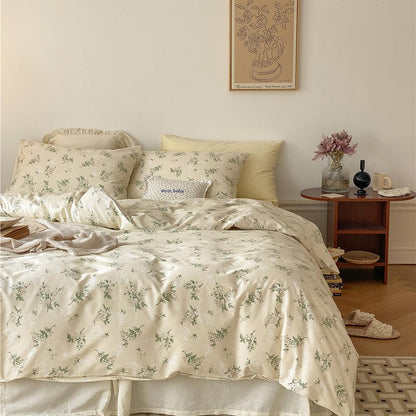 Beige Green Flower Bedding Set