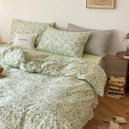 Green Pastoral Bedding Set