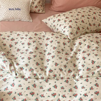 Beige Red Floral Bedding Set