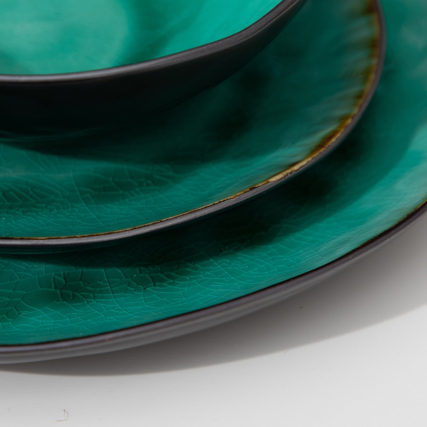 Green Lake Tableware Set