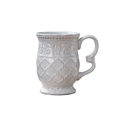 Taza Con Relieve De Pétalos Grises